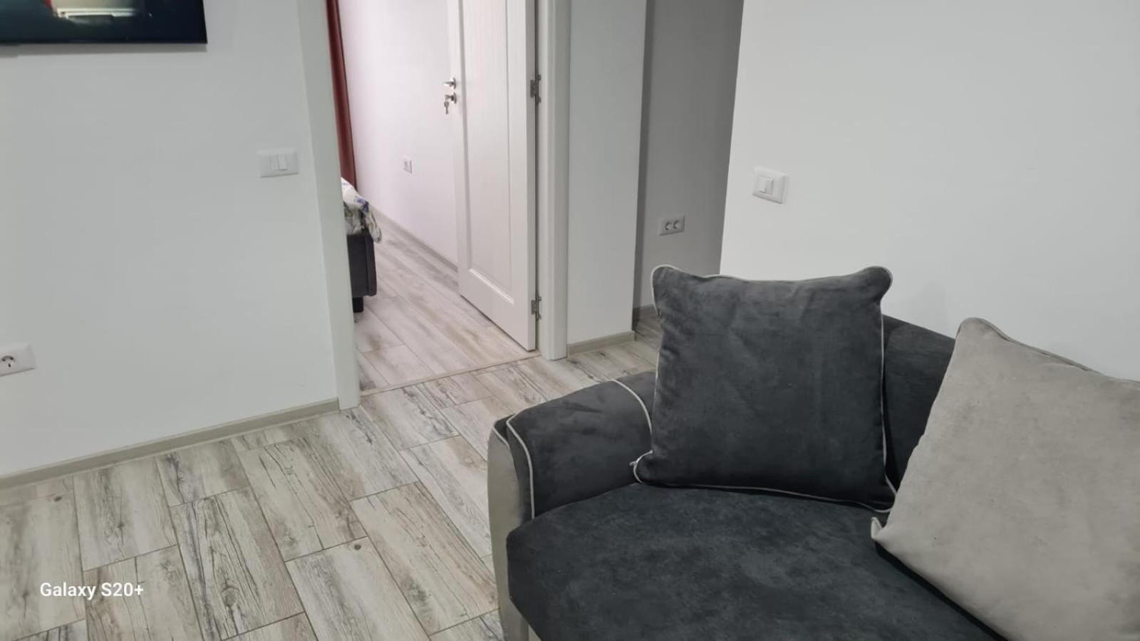 Apartament David Râmnicu Vâlcea Esterno foto